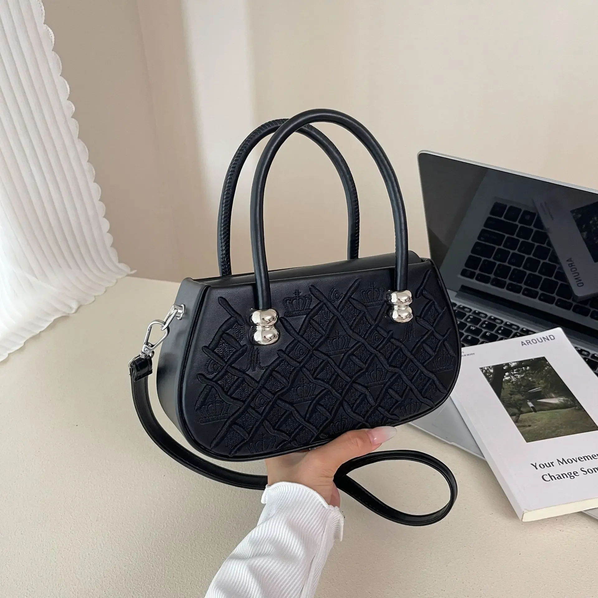 

2025 New Luxury Crossbody Bag Embroidered Square Purse, Designer Shoulder/Handheld, Elegant & Versatil