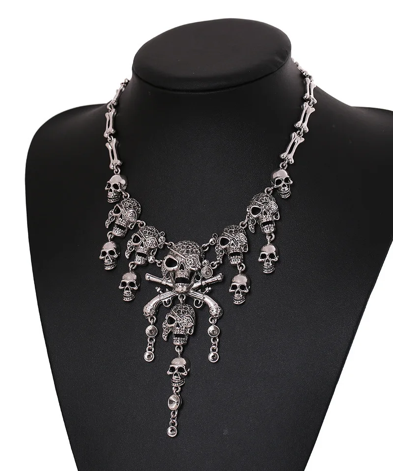 Halloween decorative accessories - European and American retro, exaggerated multi-layered skull head fringes alloy necklace for