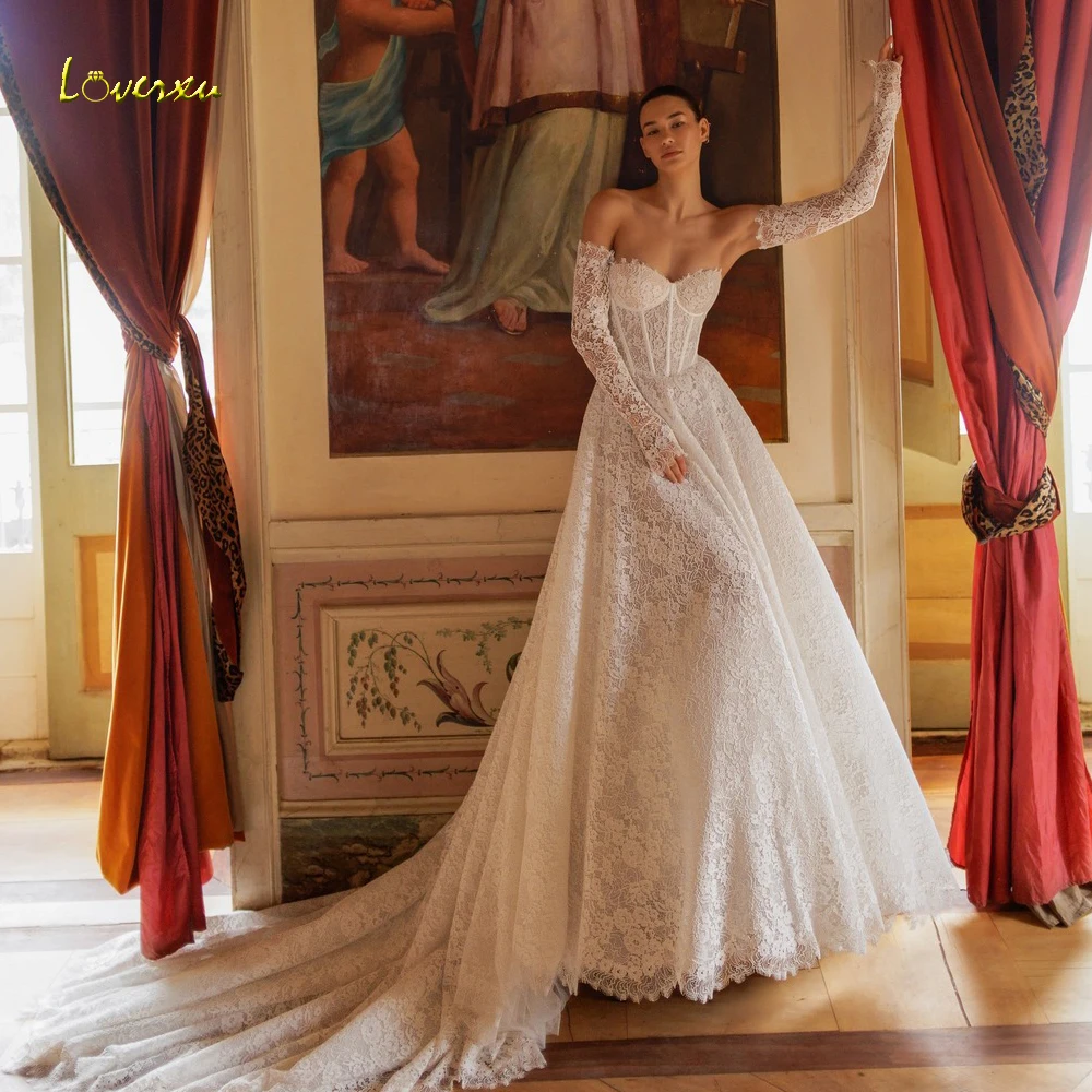 

Loverxu A-Line Wedding Dresses Strapless Detachable Sleeve Vestido De Novia Lace Embroidery Stunning Custom Made Bridal Gown