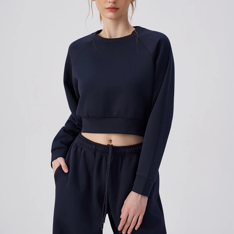 VITALINOVO Cropped Sweatshirts for Women Relaxed Fit Long Sleeve Crewneck Pullover Cozy Workout Crop Tops Lounge Fall Outfits