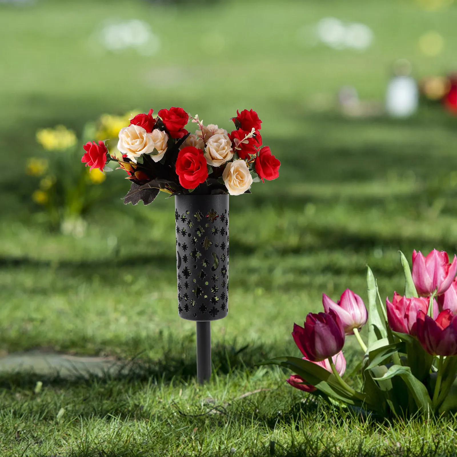 2Pcs Grave Flower Holder Resin Cemetery Vase Hollow Design Memorial Spike Flower Arrangement Container Outdoor Indoor Decoration