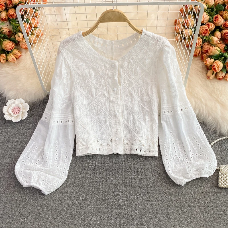 

Ele Embroidered Cotton Linen Hollow out round Ne irt Women's Faionable Spring Autumn Season Button up Top