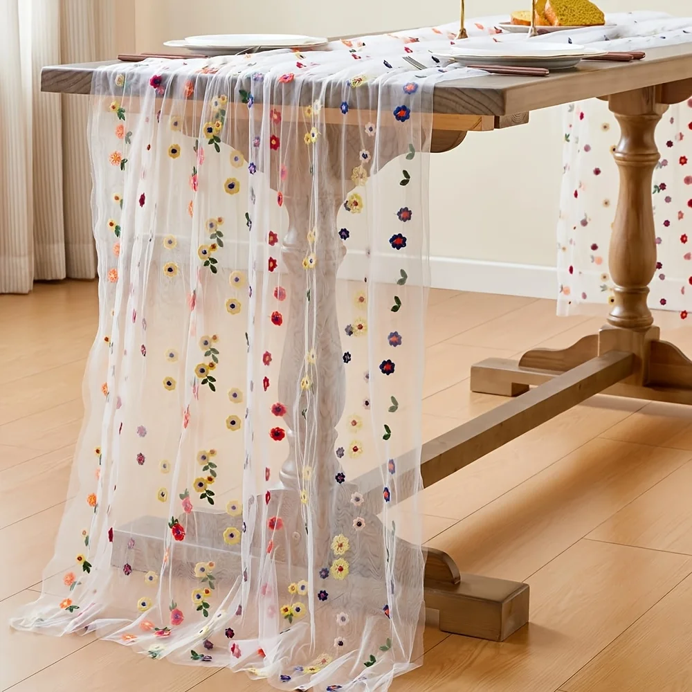 1PC Embroidered Tulle Tablecloth Daisy Summer Autumn Table Flag Floral Tulle Tablecloth Wedding Party
