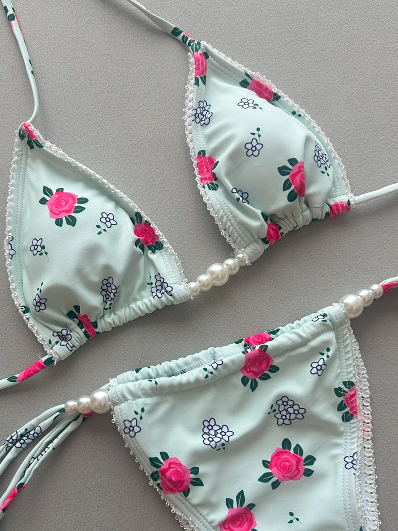 2025年新作セクシーレースフラワー柄ビキニセット水着 レディース ホルターネックストラップ水着 女性用ブラジリアン水着 ビーチウェア