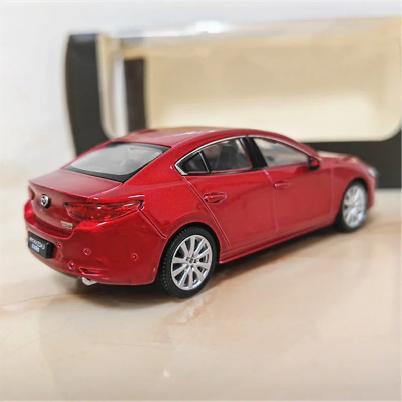 1/43 MAZDA Axela Coupe Alloy Car Model Diecast Metal Toy Vehicles Car Model Simulation Miniature Scale Collection Childrens Gift