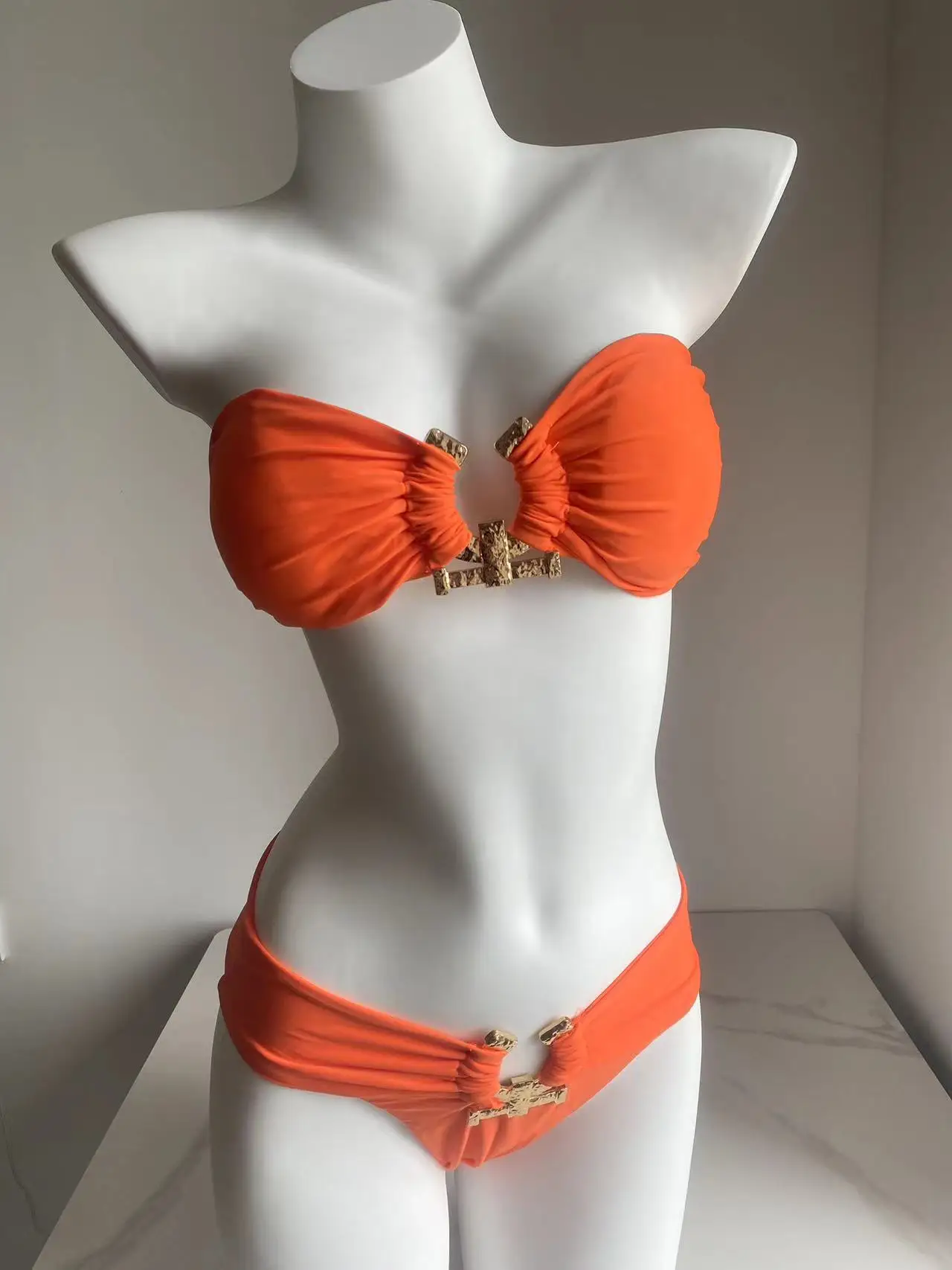 Conjunto de bikini de cintura alta para mujer, bañador Bandeau de color liso, naranja y negro, traje de baño de realce con Tanga, 2024