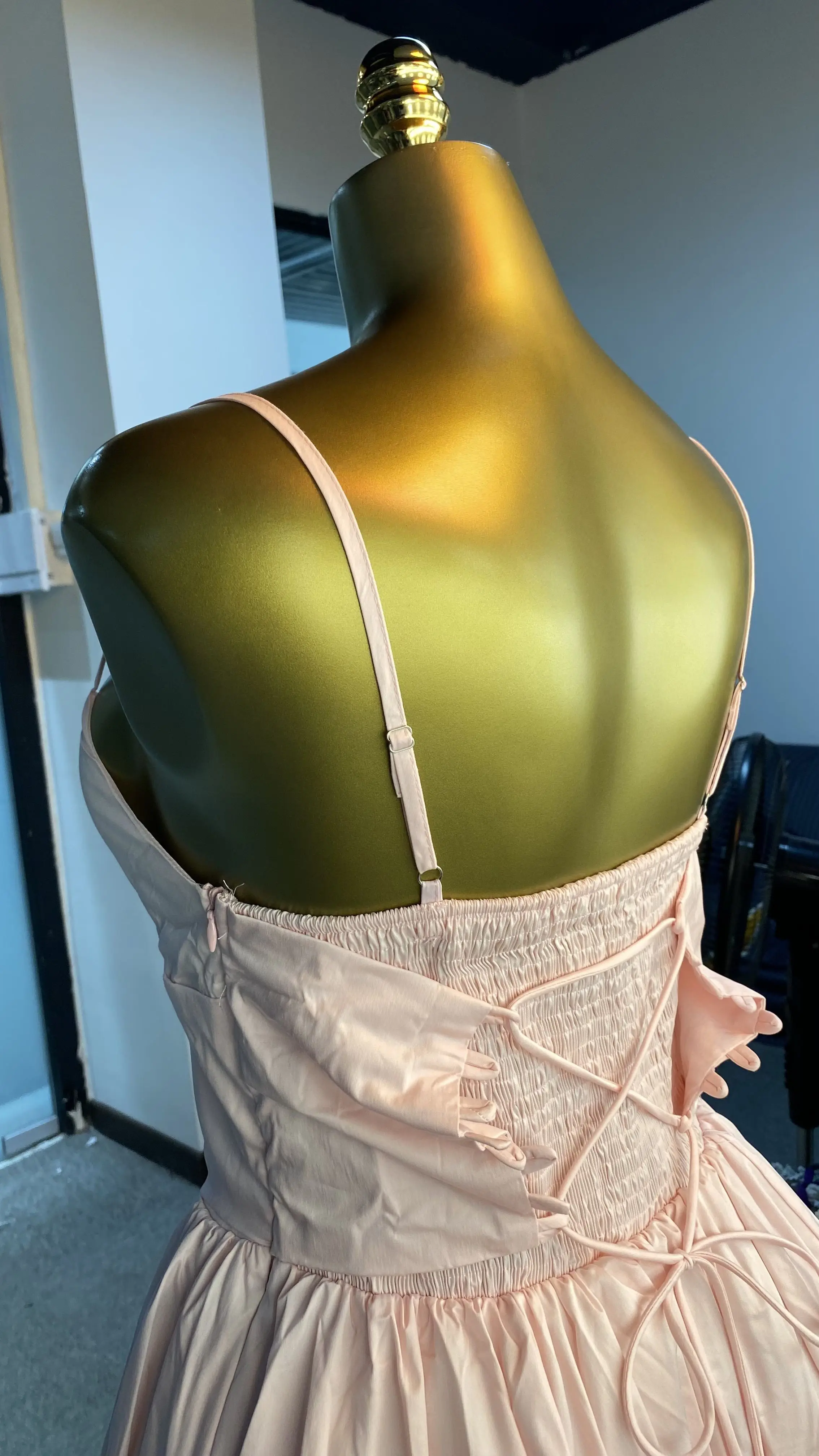 فستان كاجوال بحمالات ريترو أنيق للسيدات جديد لعام 2025-GZXX148