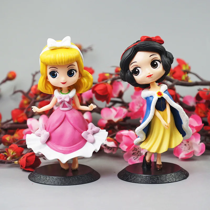 Disney Princess Aurora Snow White Toy Collectible Decoration Kids Gift Cartoon Model Cake Baking Ornament