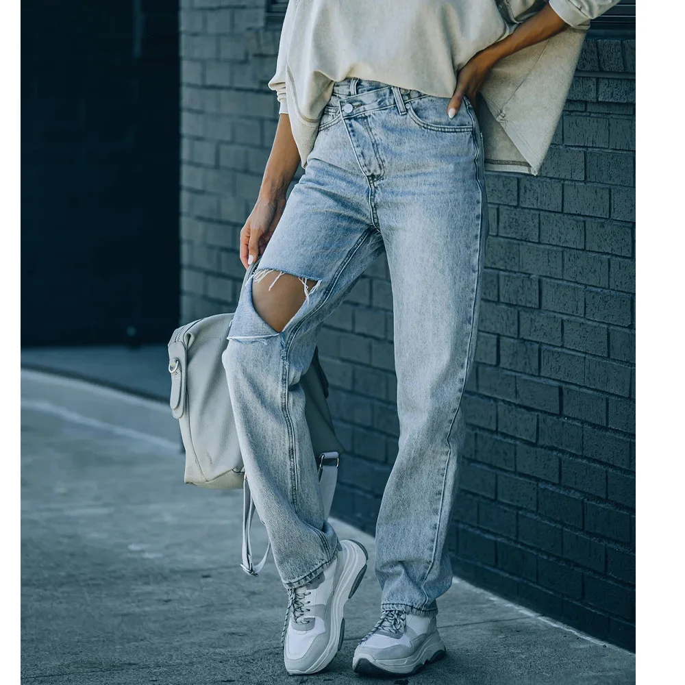 

Fashionable Irregularly Waisted Wide-leg Jeans. New Fashionable Washed Ripped Casual Long Jeans for Women in Spring and Summer