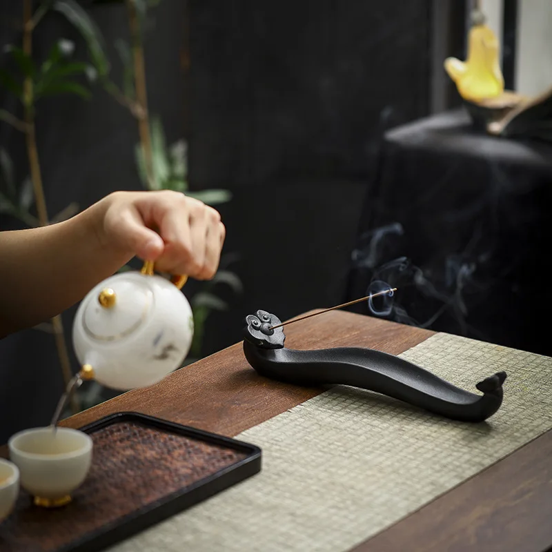 Cross-Border Creative One Piece Sandalwood Insert Stick Burner Ceramic Incense Inc