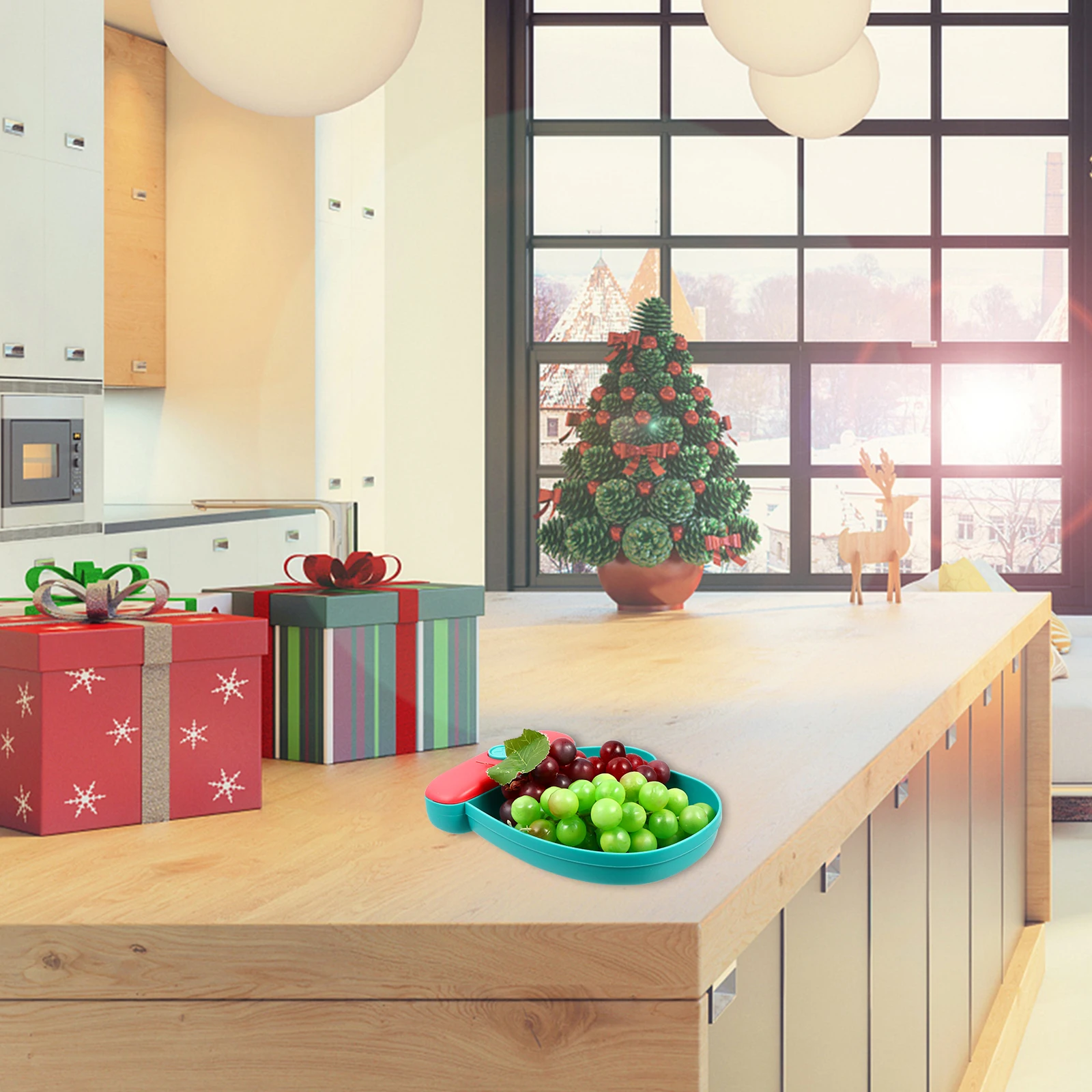 

Xmas Mitten Fruit Tray Snack Container No Odor Tasteless PP Material Creative Design with Storage Box for Forks and