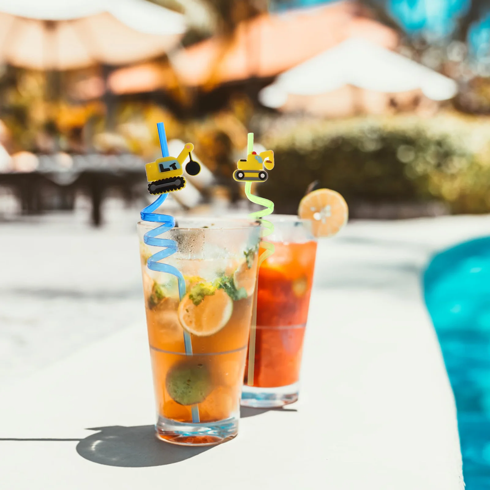 

8Pcs Cartoon Engineering Car Straws Party Favors Birthday Supplies Reusable Plastic Drinking Straws Cartoon Car Straw