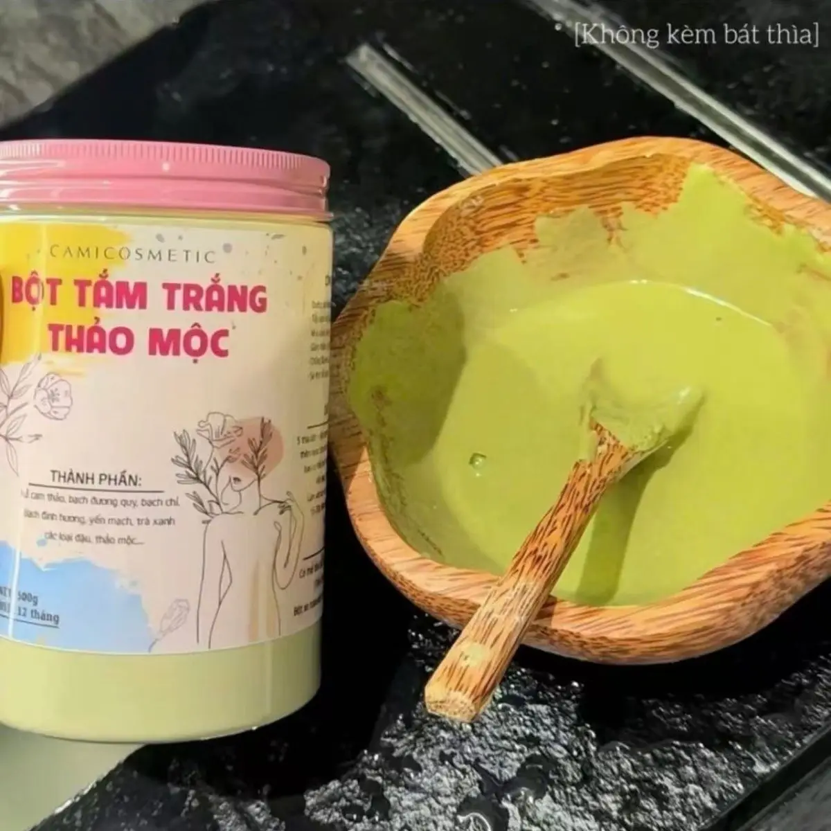 creme-blanchissante-aux-herbes-vietnamiennes-Eclaircit-hydrate-et-rajeunit-500g