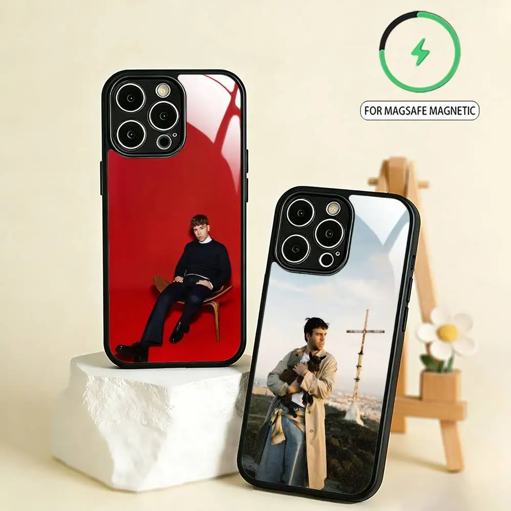 

Q-Quevedo BUENAS NOCHES Phone Case For iPhone17,16,15,14,13,12,11 Plus,Pro Max Magnetic For Magsafe Wireless Charging
