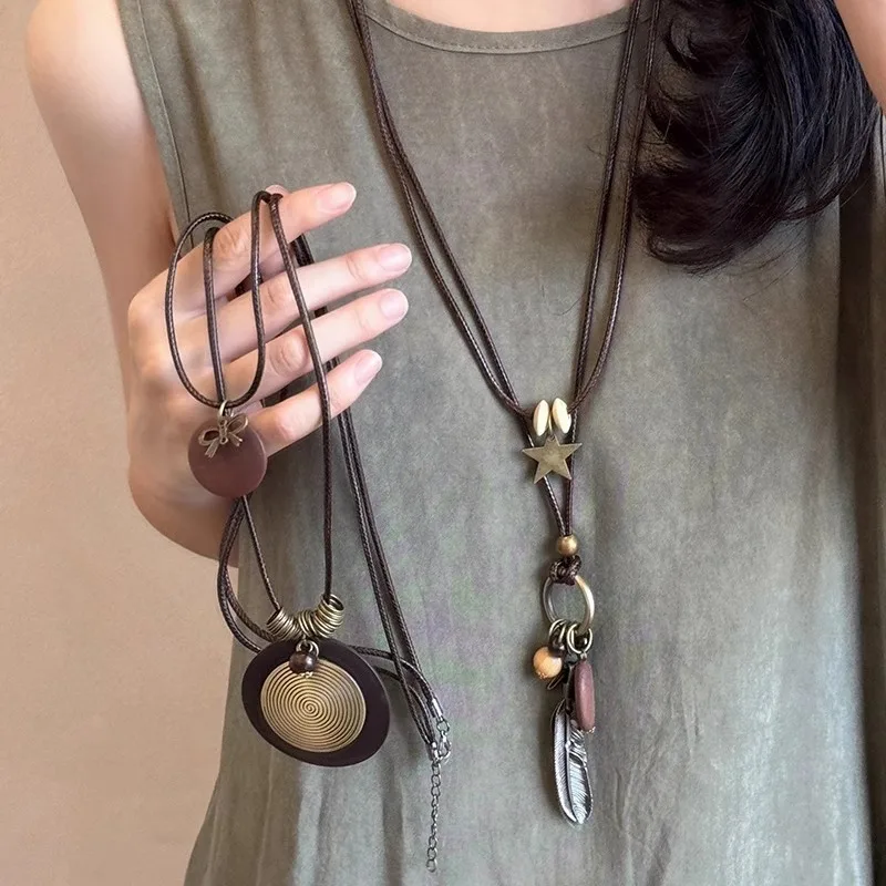 Cadenas de cuerda Vintage con colgantes geométricos, collar para mujer, accesorios grandes exagerados en el cuello, joyería de moda femenina 2024