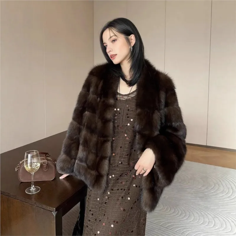 A new thickened and warm vintage purple-textured fur coat with mixed