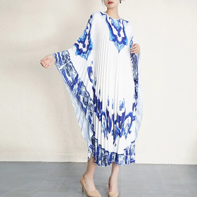 Miyake Pleated 2026 Spring New Original Irregular Fashion Dress Batwing Sleeve Pleated Comfortable Round Neck Loose Casual Pleat