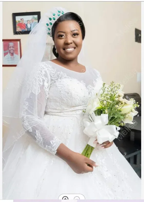 Customized Scoop Neckline Long Sleeves Lace Wedding Dresses Sweep Train Vestido De Noiva 2022 African Bridal Gowns