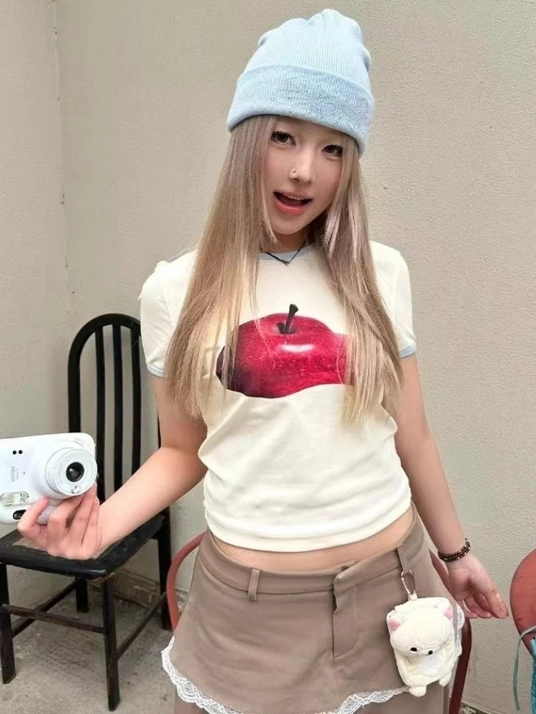 Y2k Apple Print Women's T-shirt Vintage 2000s Crop Tops Harajuku Aesthetics Slim Fit Short Sleeve Tees Shirts Japanese Retro