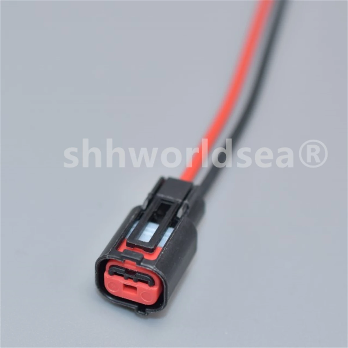 Shhworldsea 2 دبوس موصل تلقائي مكبر الصوت المكونات الملف اللولبي صمام المكونات صمام التوصيل 15383213 13579999 مع محطات لفورد فوكس
