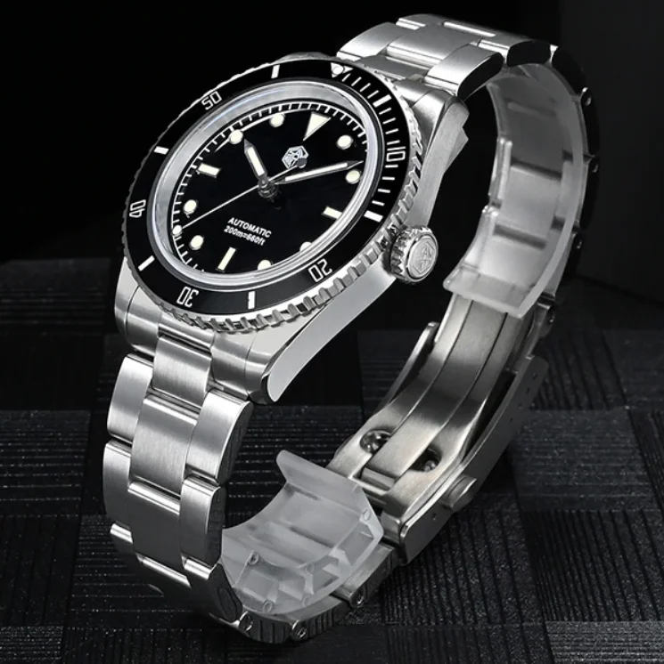 San Martin Men Automatic Watch 38mm Mechanical Wristwatch Diver 200M Waterproof Luminous Sapphire Enamel Dial NH35
