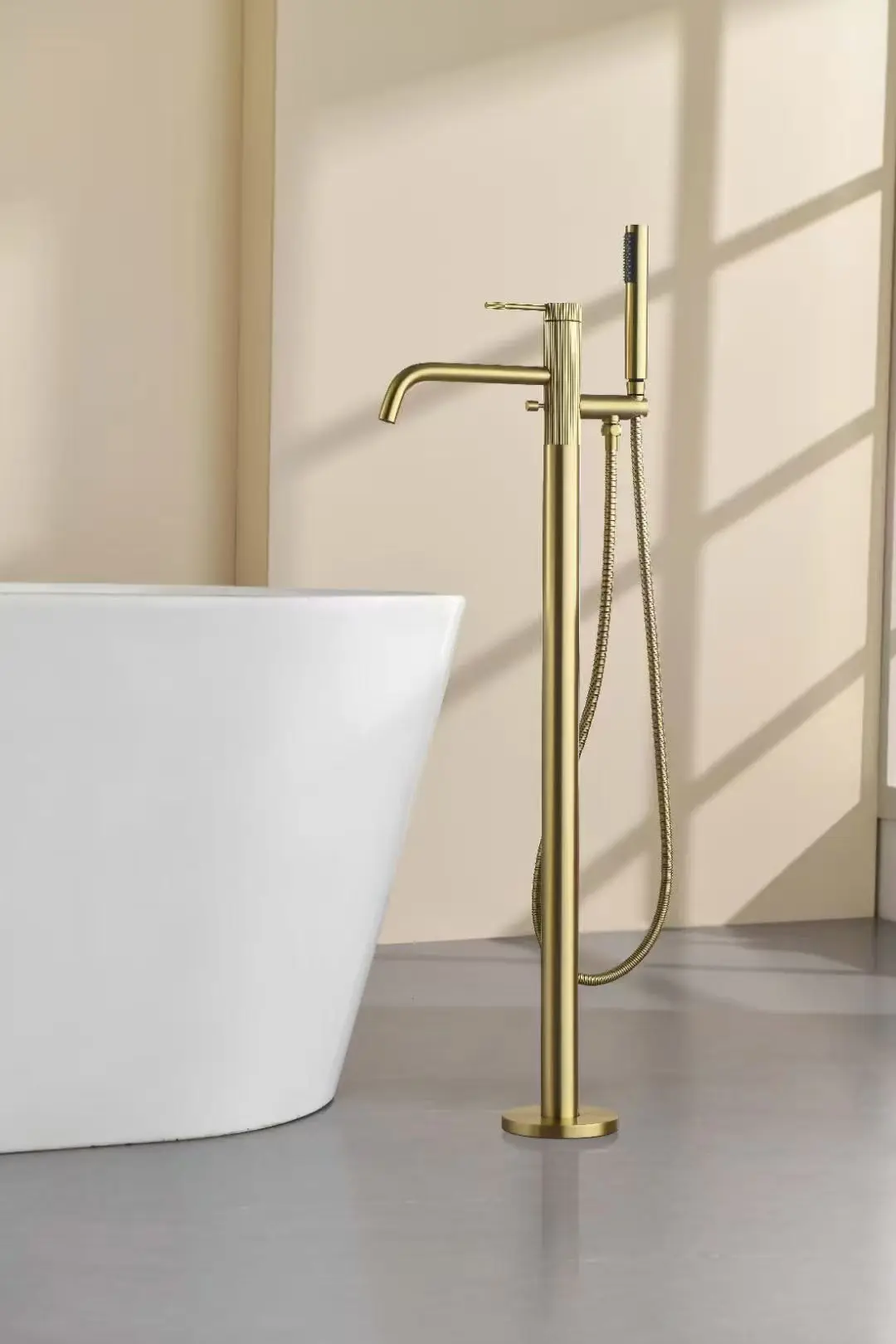 Luxury Floor-Mounted Brass Bathtub Faucet,Brushed Gold Finish,Concealed Installation,2-Function Tub Spout Bath Faucet Filler
