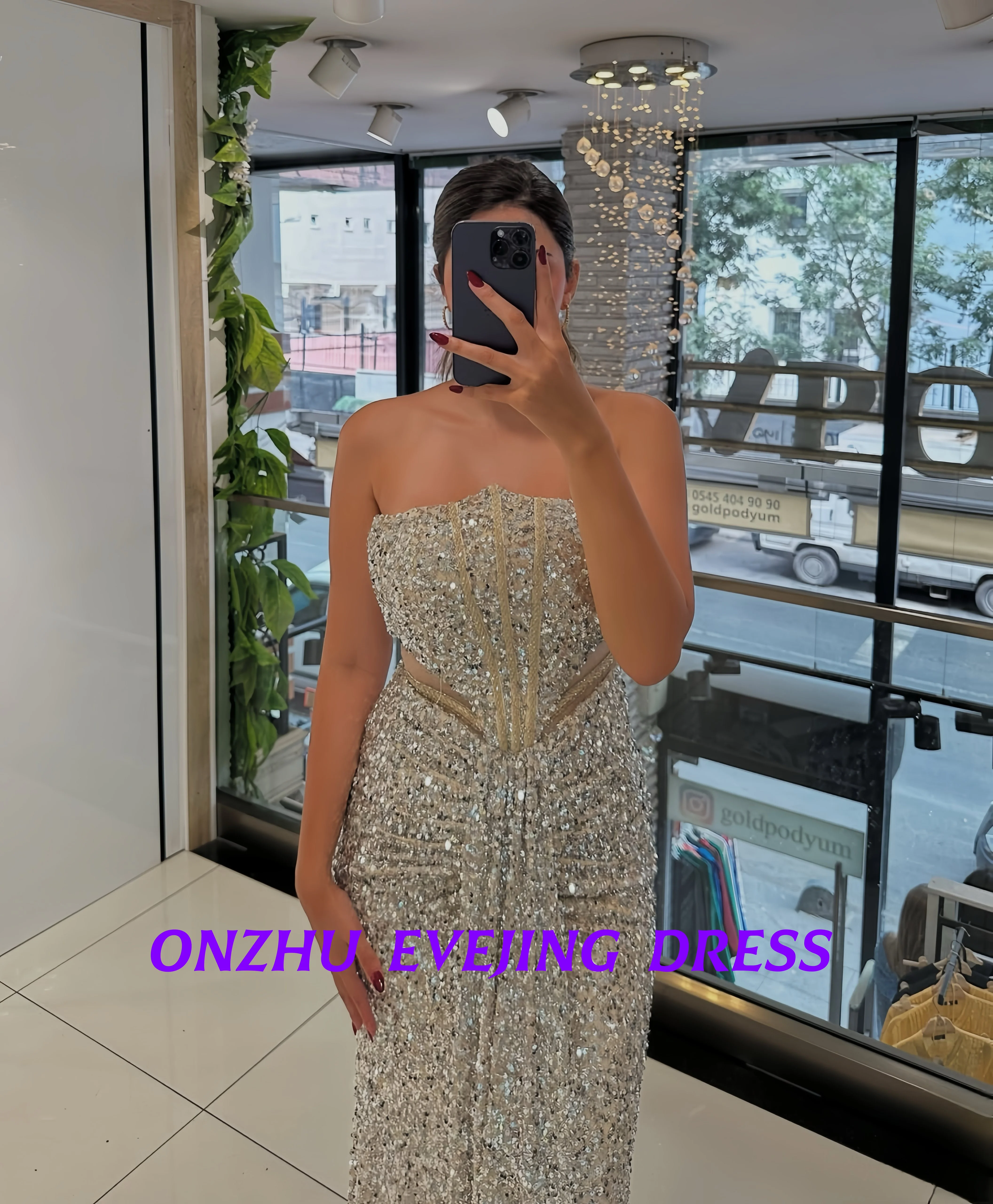 فساتين سهرة نسائية فاخرة مخصصة بدون حمالات بدون أكمام مطرزة بحورية البحر للمناسبات الخاصة