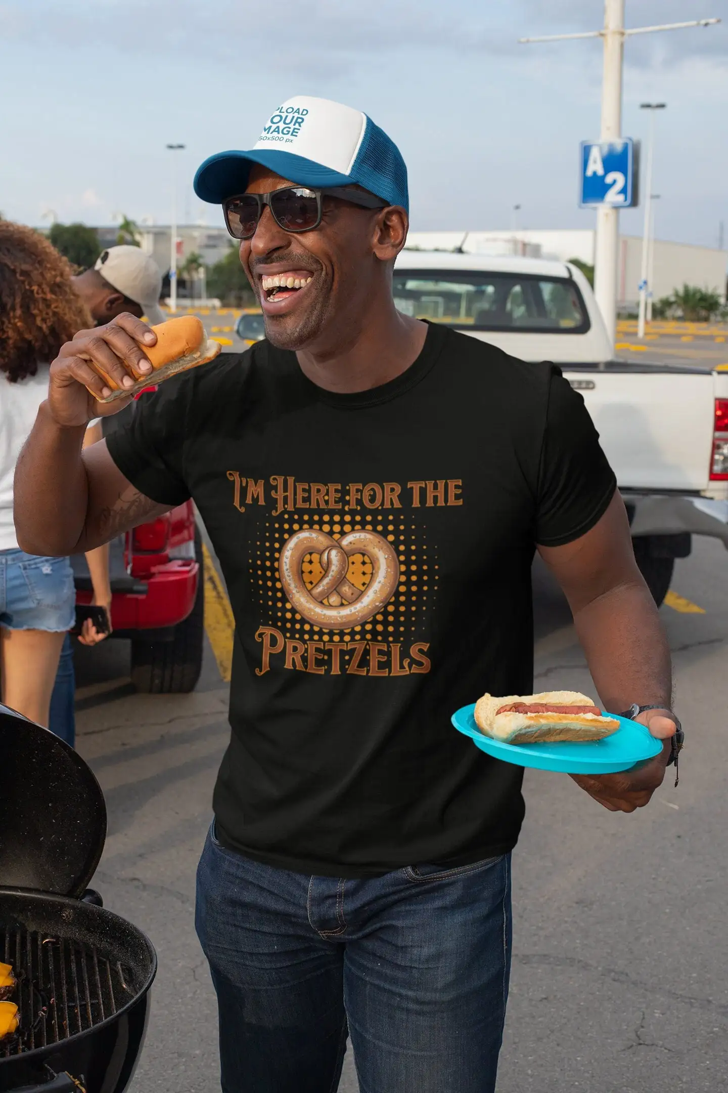 Soy aquí para los Pretzels camiseta divertida Oktoberfest 2024 Pretzel bebiendo meme maldito