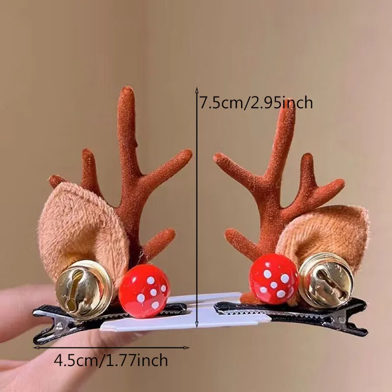 กิ๊บติดผมรูปเขากวางสองสีสำหรับคริสต์มาส 2 คู่ ทำจากผ้ากำมะหยี่สีแดง งานแฮนด์เมด สำหรับเด็กผู้หญิง อุปกรณ์เสริมสำหรับวันหยุด