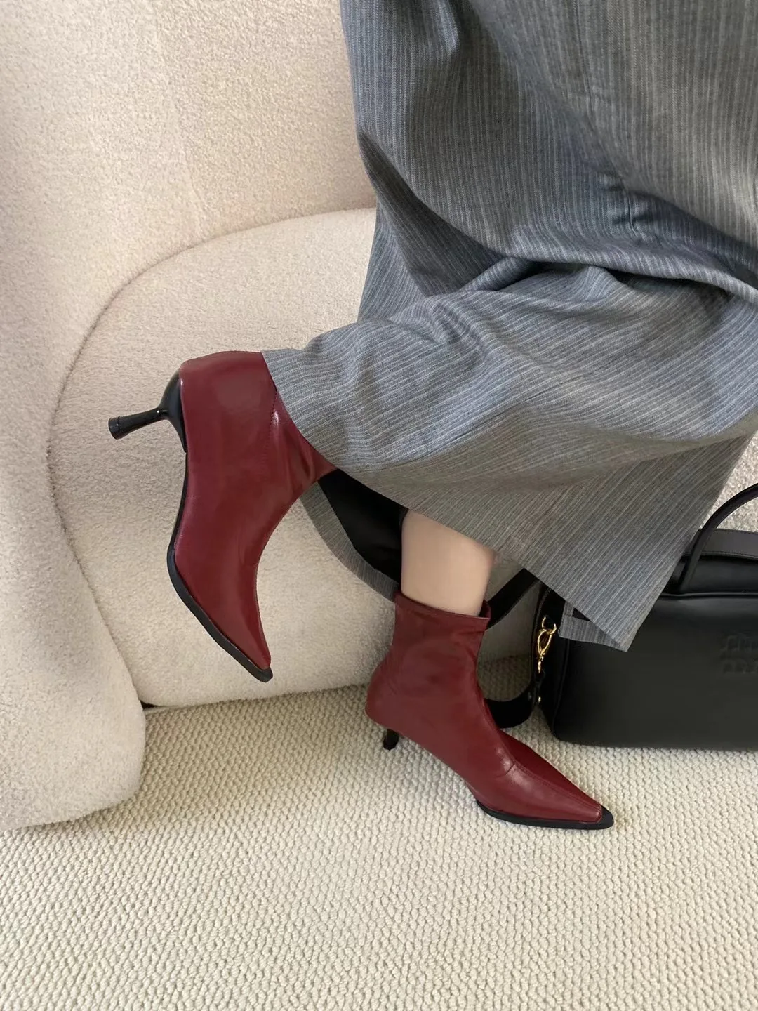 Pointed Toe Women Ankle Boots Chelsea Botas 2024 New Arrivals Wine Red/Gold/Black Back Zipper Stretch Botas Autumn Spring Shoes