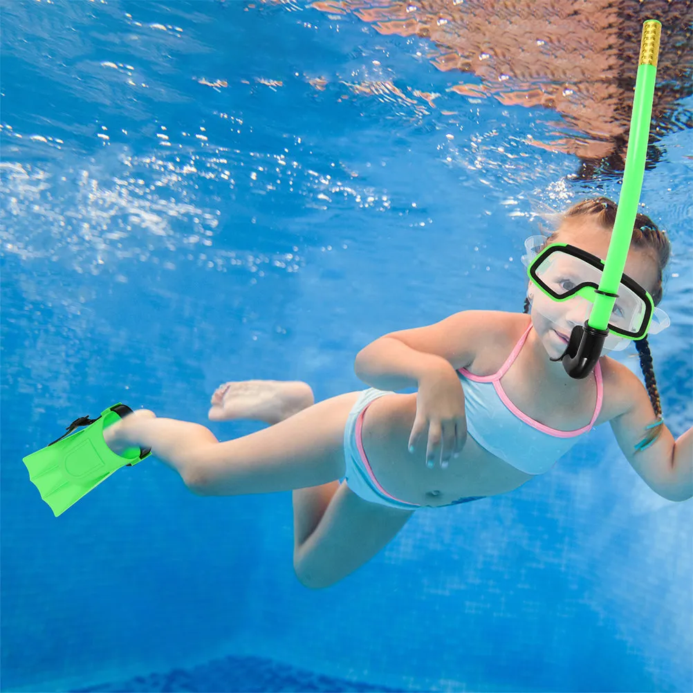 

1Set Snorkeling Gear Set Premium Mask Snorkel Ergonomic Mouthpiece Comfortable Fit Lightweight Portable for Scuba