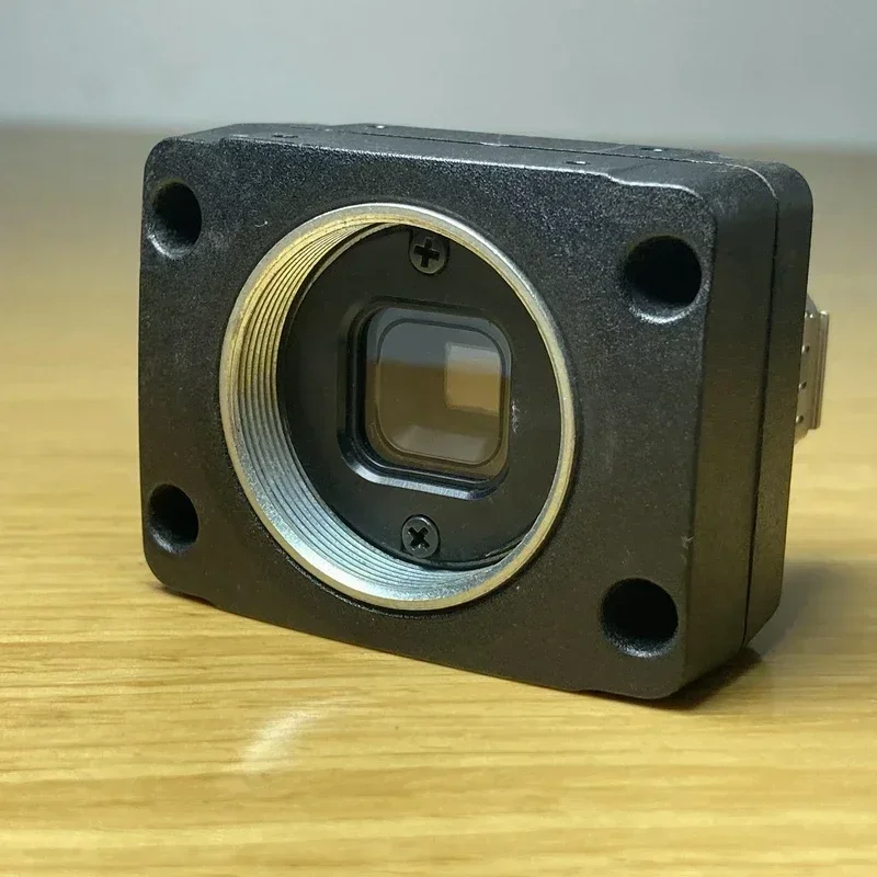 

second-hand POINT GREY 300000 pixel 1394 USB industrial camera Firefly MV FFMV-03M2M