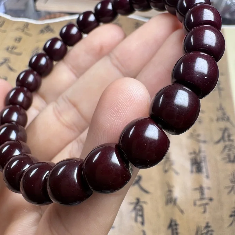 Antique- carving old-fashioned monkey head walnut bracelet Beijing-style eight-sided peach-shaped charm sing