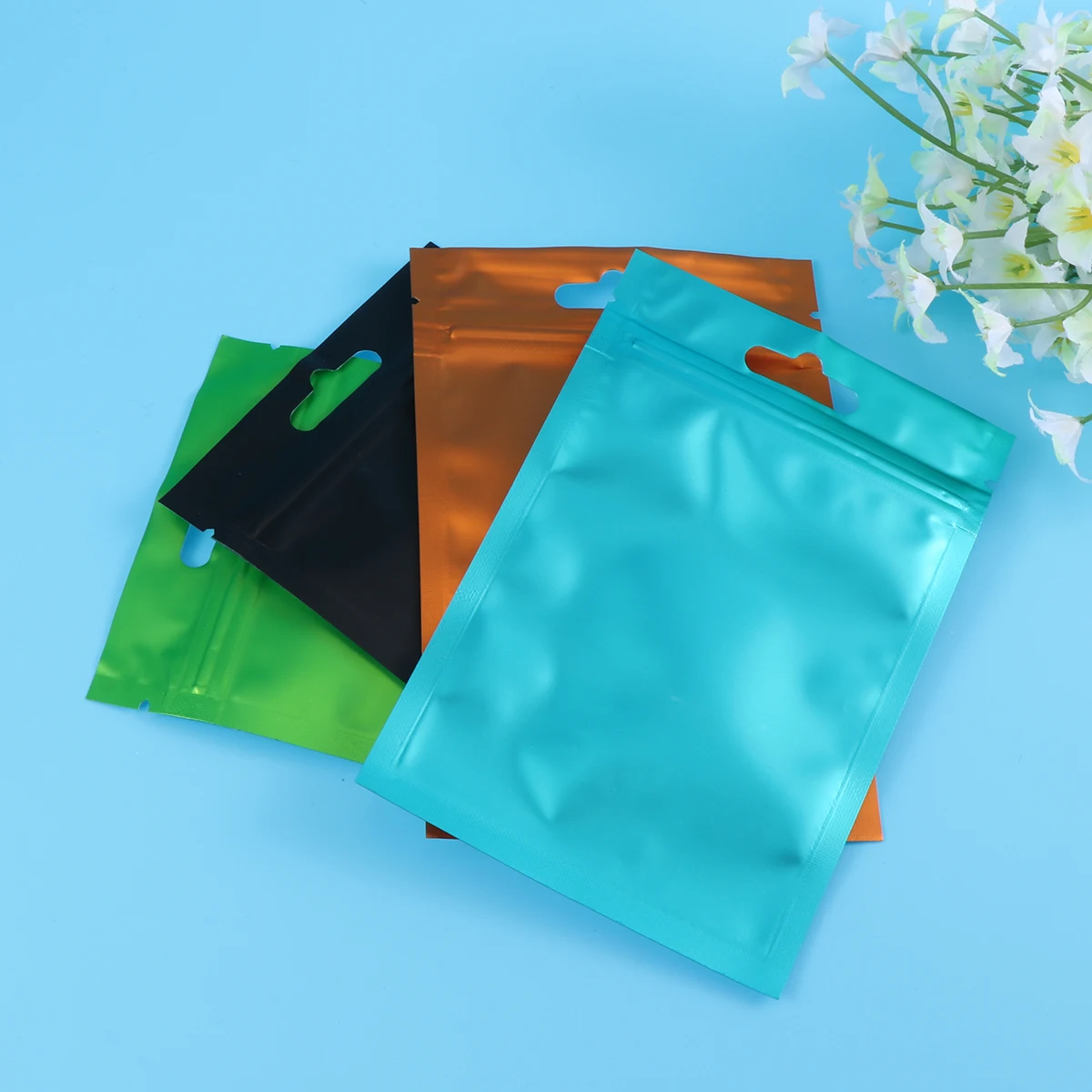 

100pcs y Packaging Bags Foil Resealable Zipper Sealed Heavy Duty Durable Storage Food Foil Food Bag Bags Keep Clean Dry