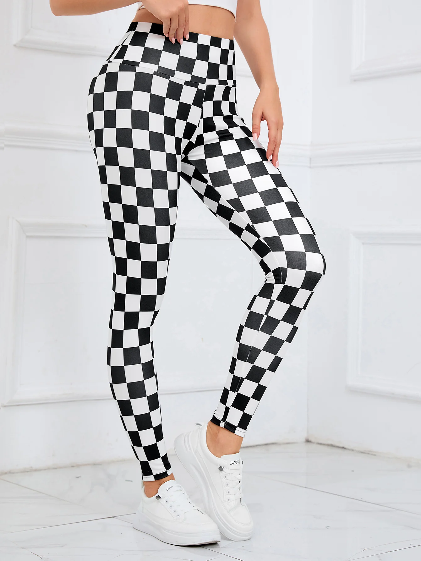 Black White Checkered Leggings Women Yoga Pants High Waist Booty Lifting Leggings Pants  Clothing Fitness Wear Purchasing Agent