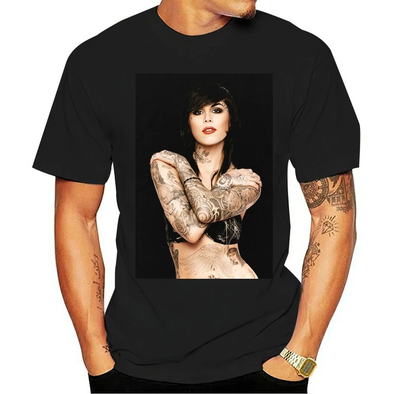 Kat Von D Tattoo Girl Hug Birthday Present Summer Short Sleeve Black T-Shirt Birthday Gift Tee Men Cotton TShirt Harajuku