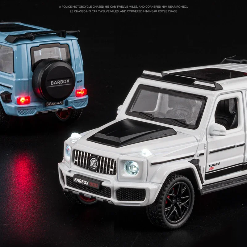 1:36 Mercedes Benz BRABUS G800 High Simulation Diecast Metal Alloy Model car Sound Light Pull Back Collection Kids Toy Gift