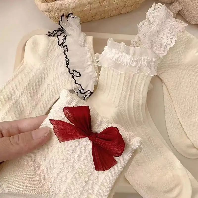 5 Pairs Spring and Autumn Fashion New Milk White Bow Lace Women's Socks Sweet Girl Cute Versatile Skirt Women's Middle Socks