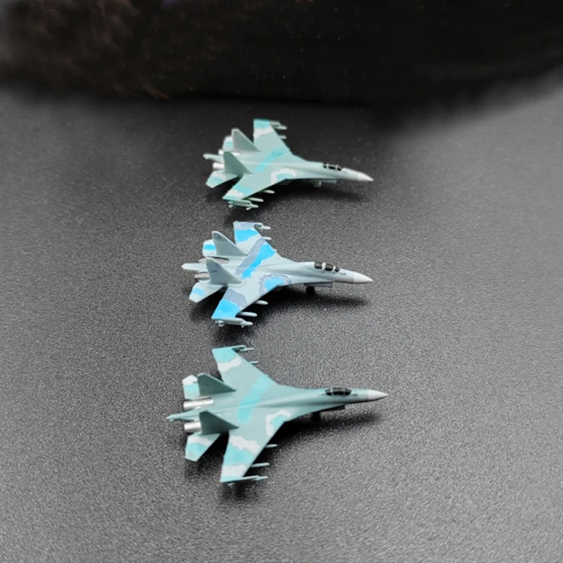 1Set 1/700 Scale Su-35 Su-27 Aircraft Model Colored Russian Flanker Series Fighter Aeroplane Miniature Plane Toys for Display