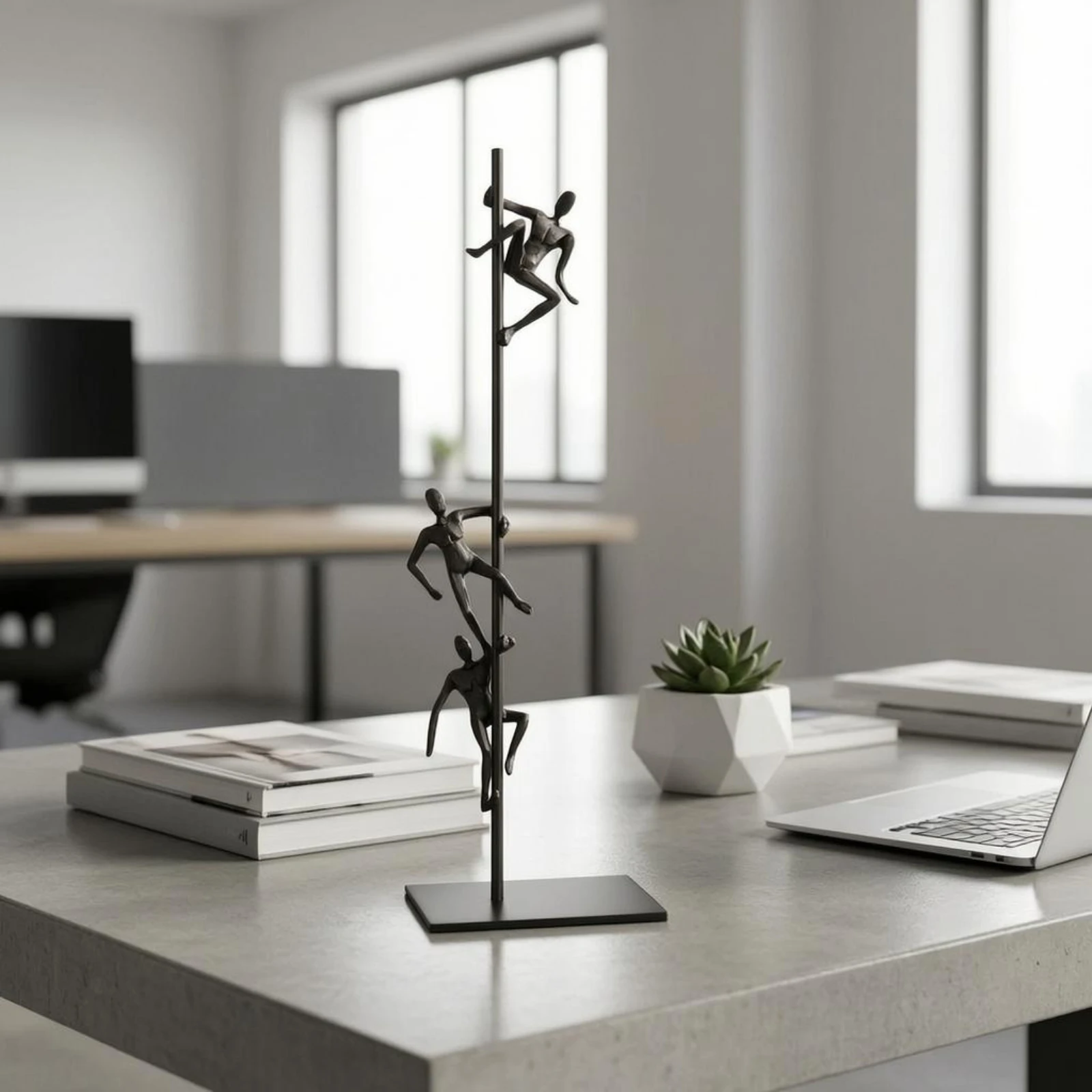 Climbing Figure Sculpture Matte Finish Climbing Man Statue Metal Figurine Hand-Welded Decorative Pole Sculpture Vertical Design
