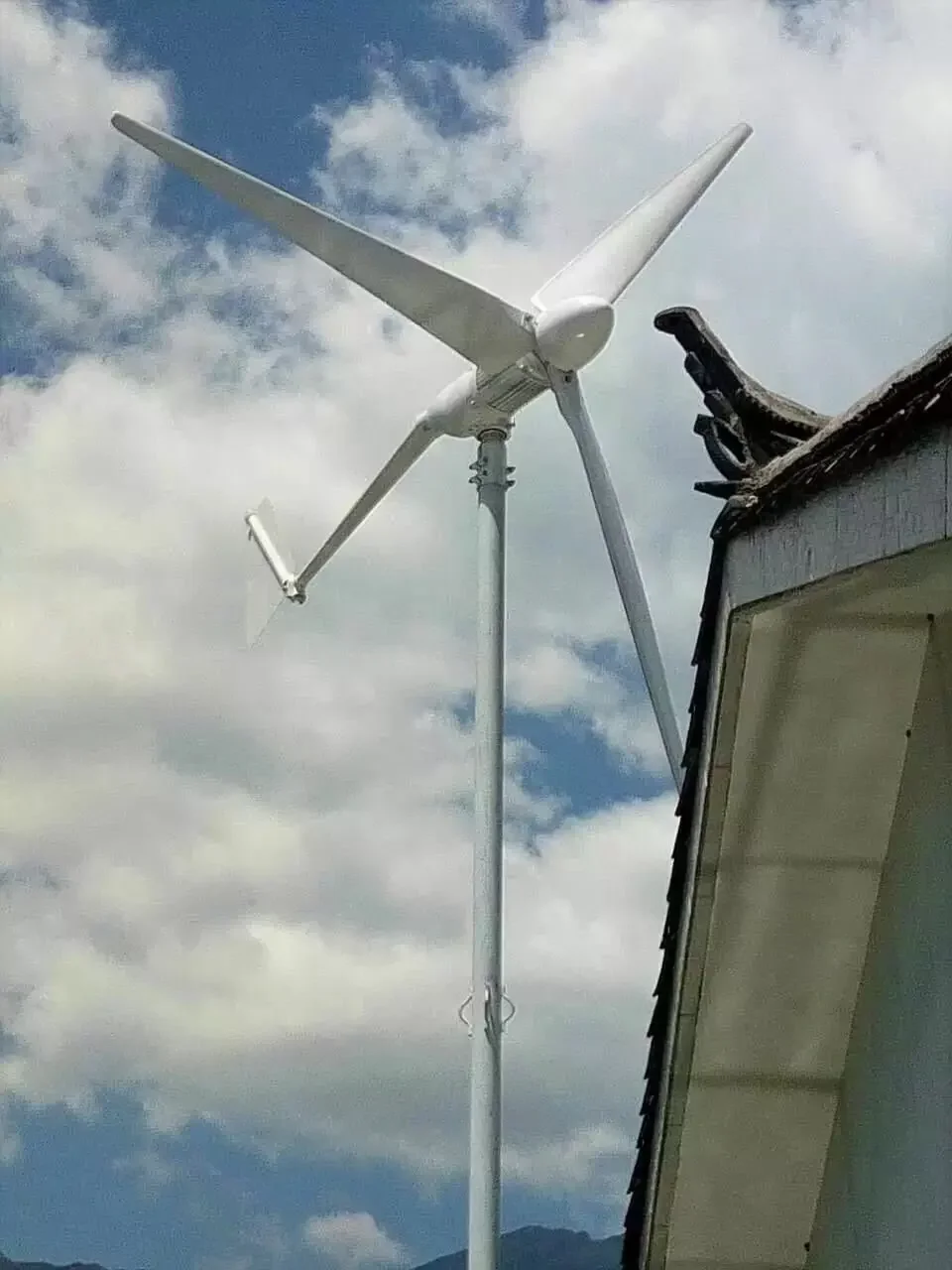 Generators Wind Turbine 10KW-30KW Solar Hybrid Generator System Windmill Generator