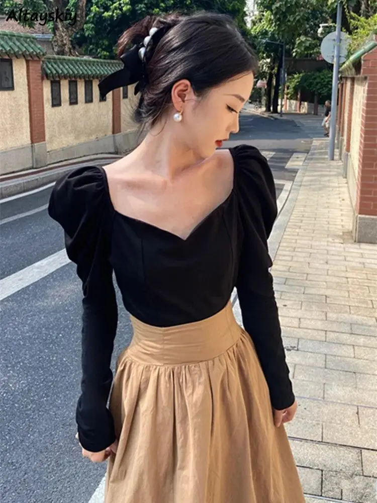 

Sets Women Retro Puff Sleeve Square Collar T-shirts High Waist Bandage Skirts Tender Elegant Suits 2 Pieces Temperament French
