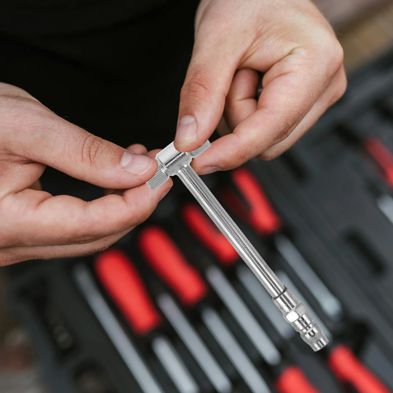 

Tire Inflator Chuck Nozzle for Cars Bicycles Motorcycles Electric Bikes Durable Iron Material St Size Compatibility Tire Air