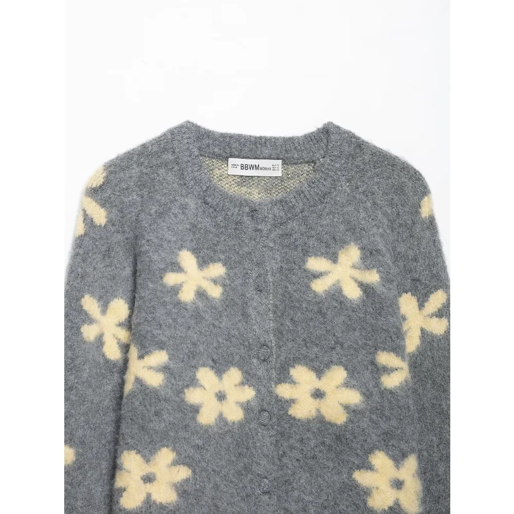 Autumn Floral Jacquard Cardigan for Women Round Neck and Long Sleeves Gray Cardigan with Tonal Covered Buttons and Ribbed Trims
