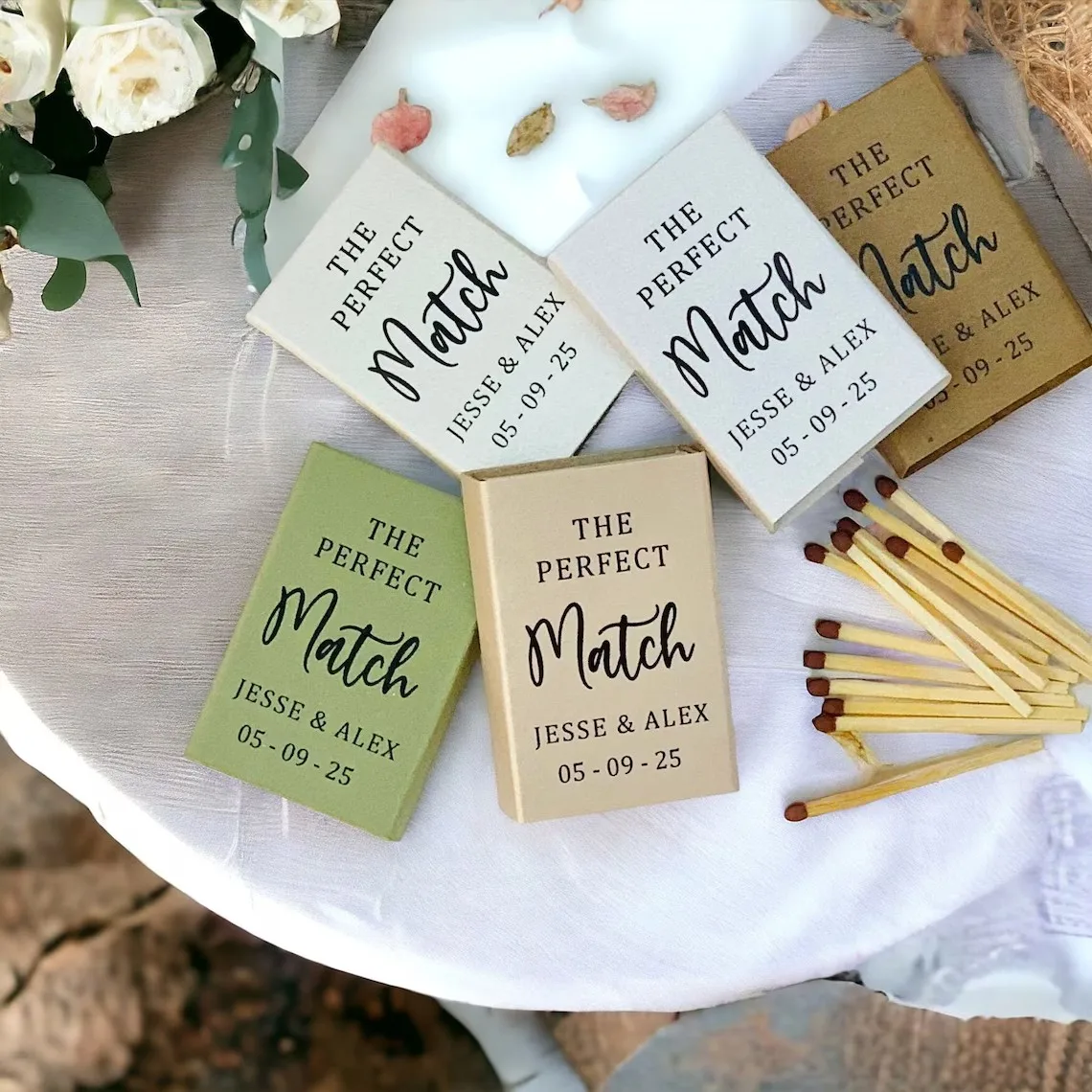 

Custom Wedding Favour Idea - Match Box Table Gift - The Perfect Match Personalized Favors - Wedding Table Decor Favours - Custom