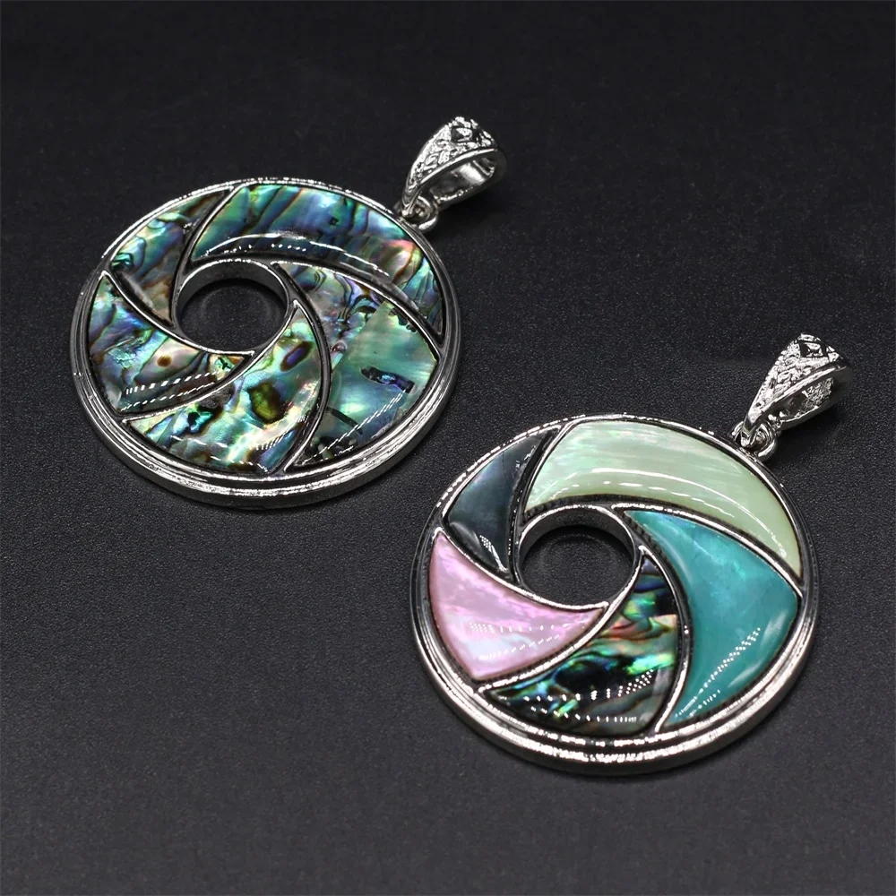 

1pcs Natural Shell Mother of Pearl Shell Pendants Charms for DIY Necklace Earrings Jewelry Making Jewelry Gifts Size 40x40mm