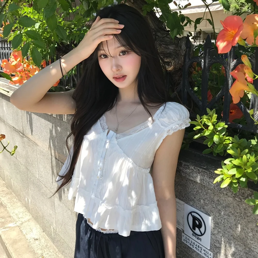 Cute Doll Shirt Women's Style V-Neck Lace Trim Hemline Top Beautiful Small Shirt Casual Slim Fit Polyester Short Sleeve