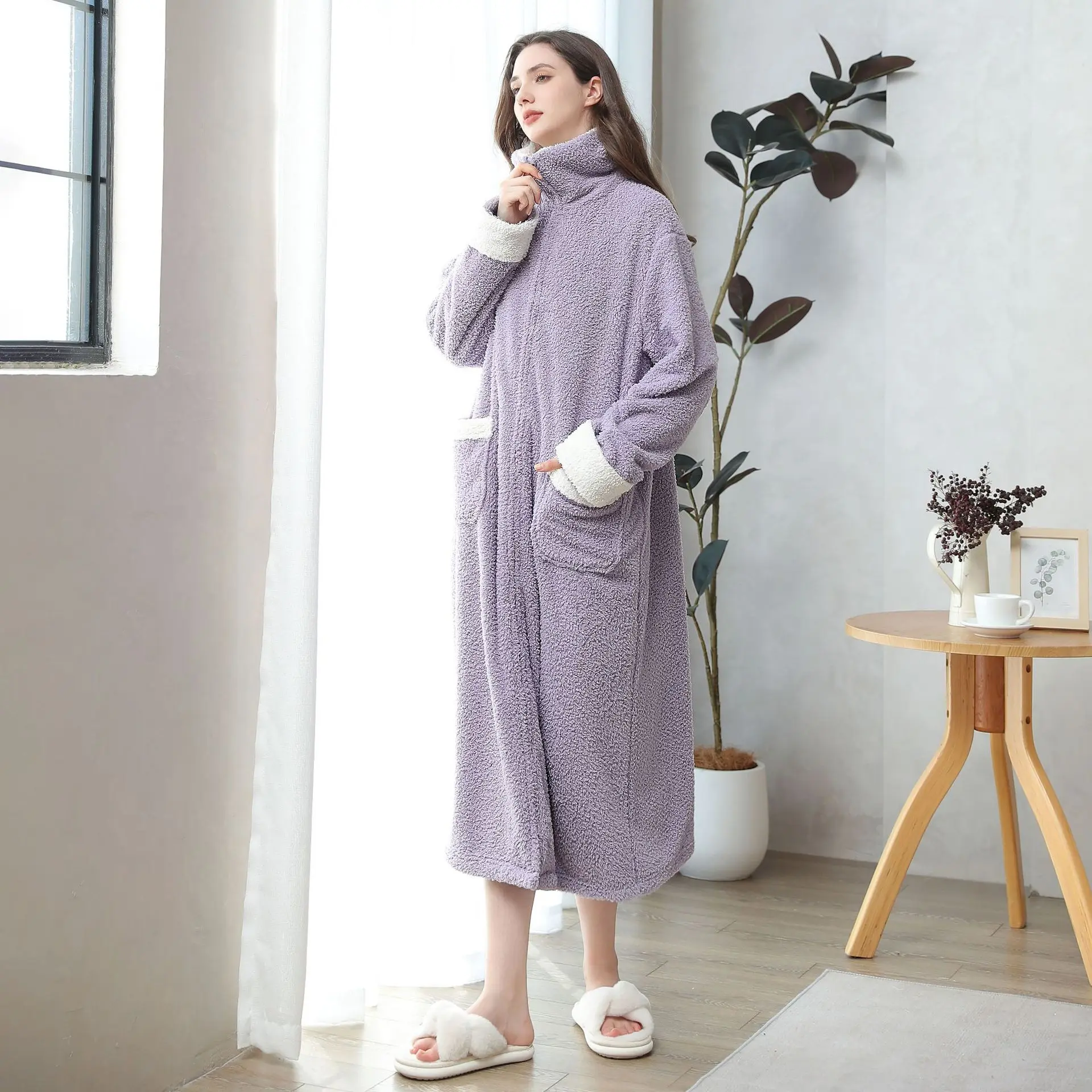 Thick Lapel Women Sleepwear Flannel Keep Warm Nightgown Robes Sleepwear Female Winter Bathrobe Loose Zipper Bathrobe Loungewear