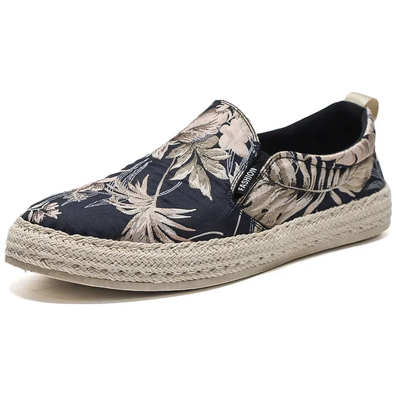 Summer New Breathable Fabric Slip-on Loafers Sneakers Casual Shoes Men Low Top Flower Print Canvas Men\'s Shoes Adult