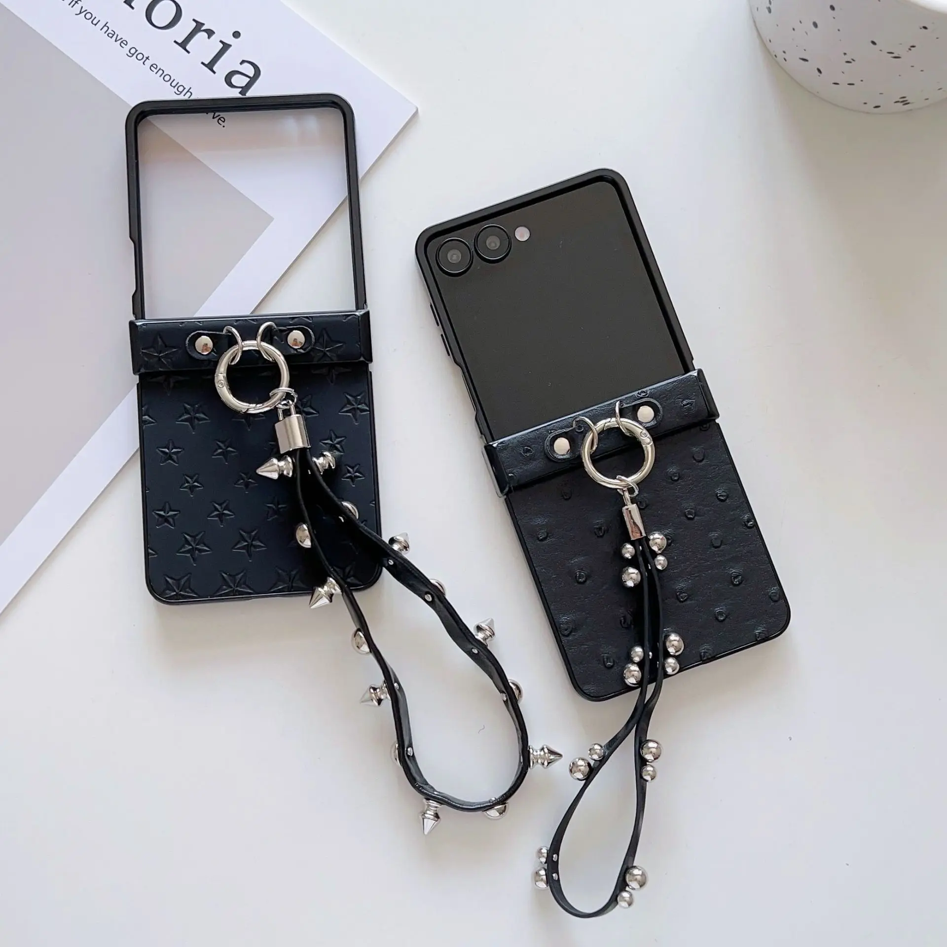

810A28 Phone Case For Samsung Galaxy Z Flip 7 6 5 4 Protective Back Cover For ZFlip5 ZFlip6 ZFlip7 Case Shell